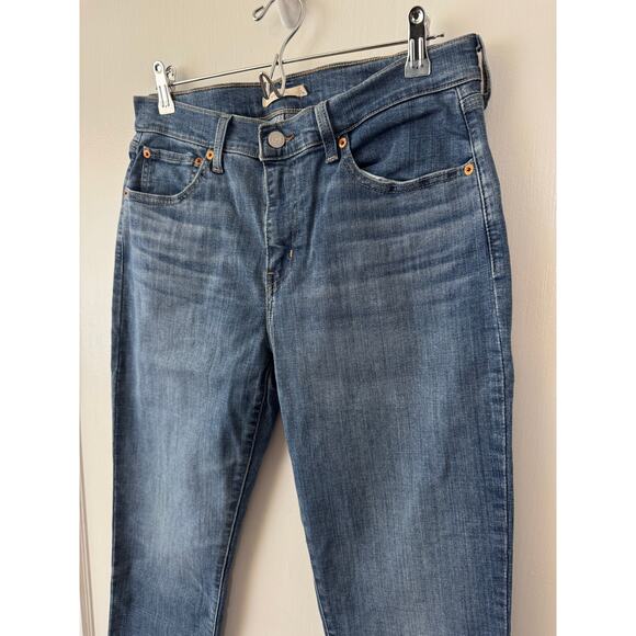 Levi's Strauss Boyfriend Jeans Classic Denim Med Wash Size 30 - Picture 2 of 15